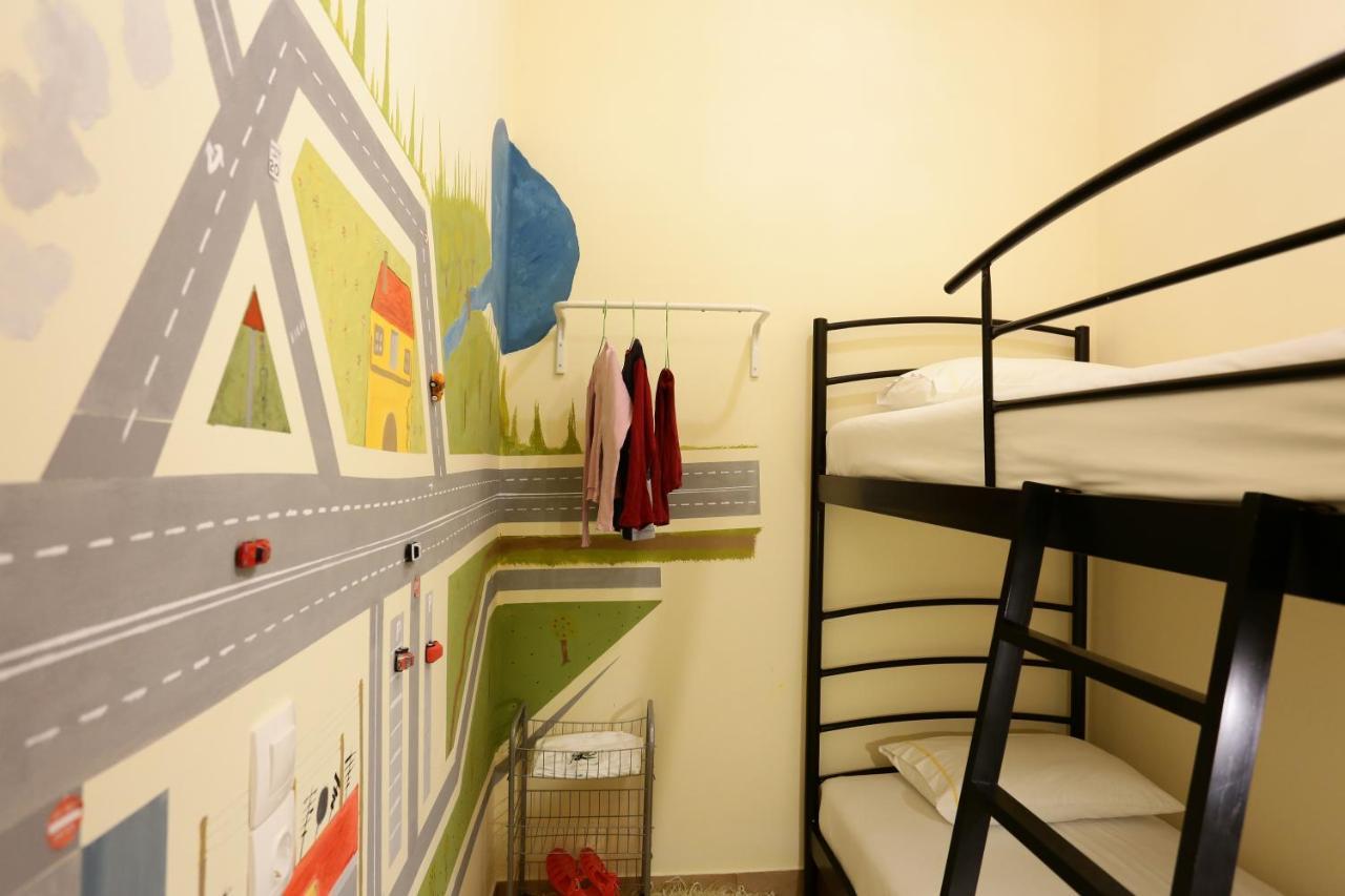 Eleonas Hotel Rovies Bagian luar foto